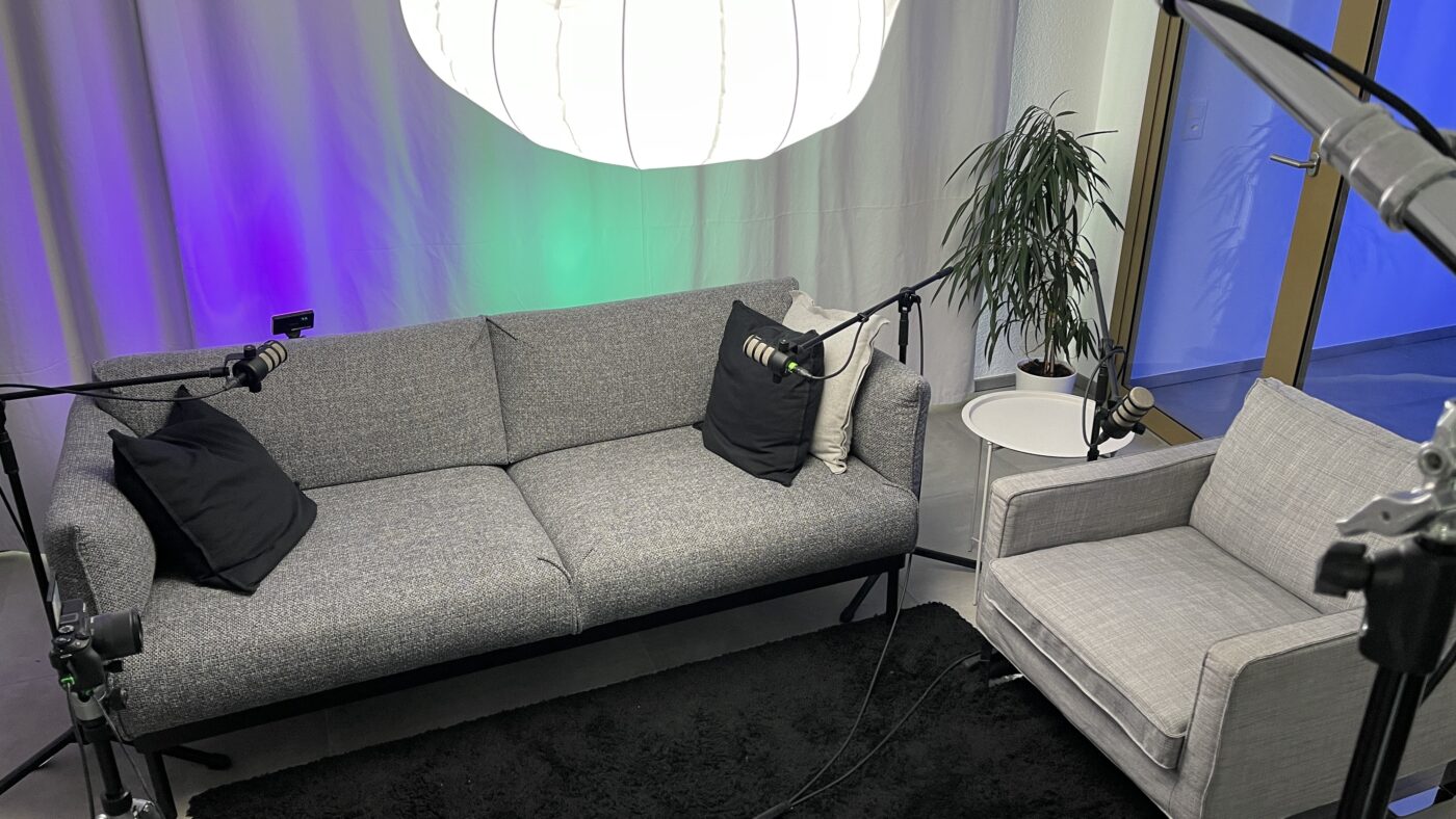 Professional podcast studio FinanzFabio in Lenzburg, Switzerland