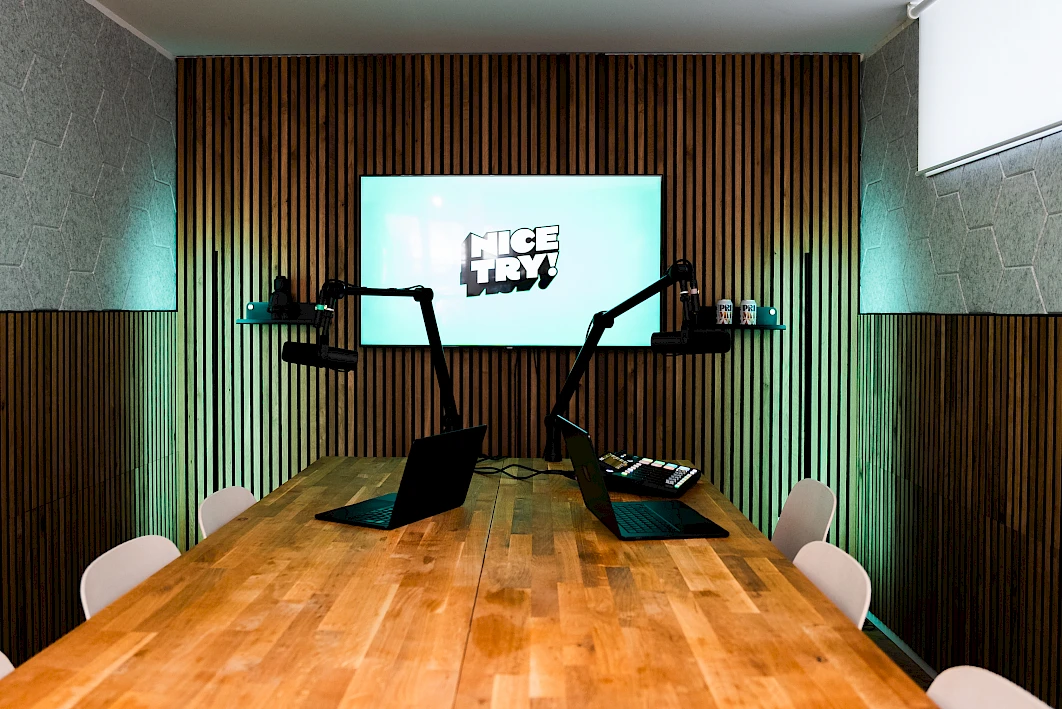Professional podcast studio Nice Try Studio in Bern, Switzerland