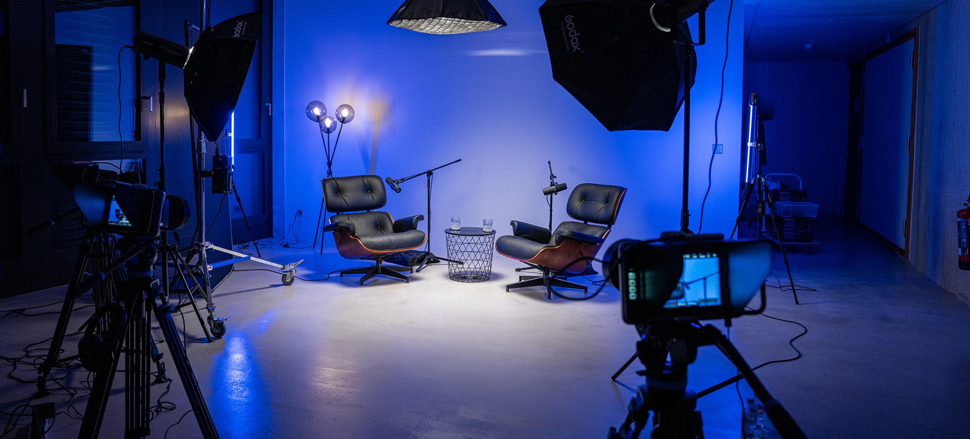 Professional video and podcast studio Noname Agency in Geneva, Switzerland